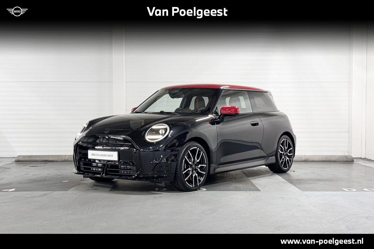 MINI Cooper - E | John Cooper Works Trim | Pakket XL | "18 John Cooper Works Spoke two-tone | Selections - AutoWereld.nl