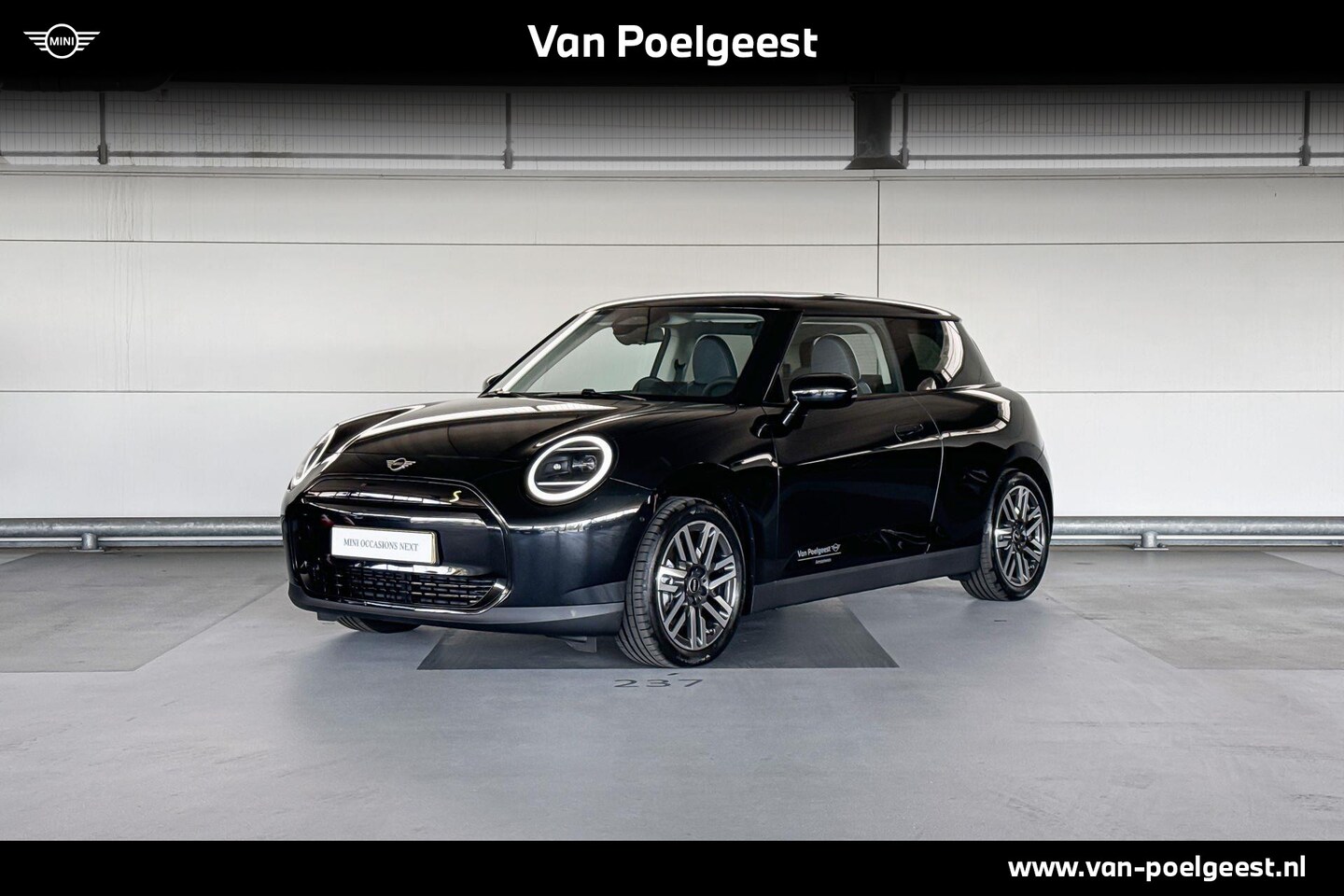 MINI Mini-Electric - Cooper 3-deurs SE | Classic | Pakket M | Selections - AutoWereld.nl