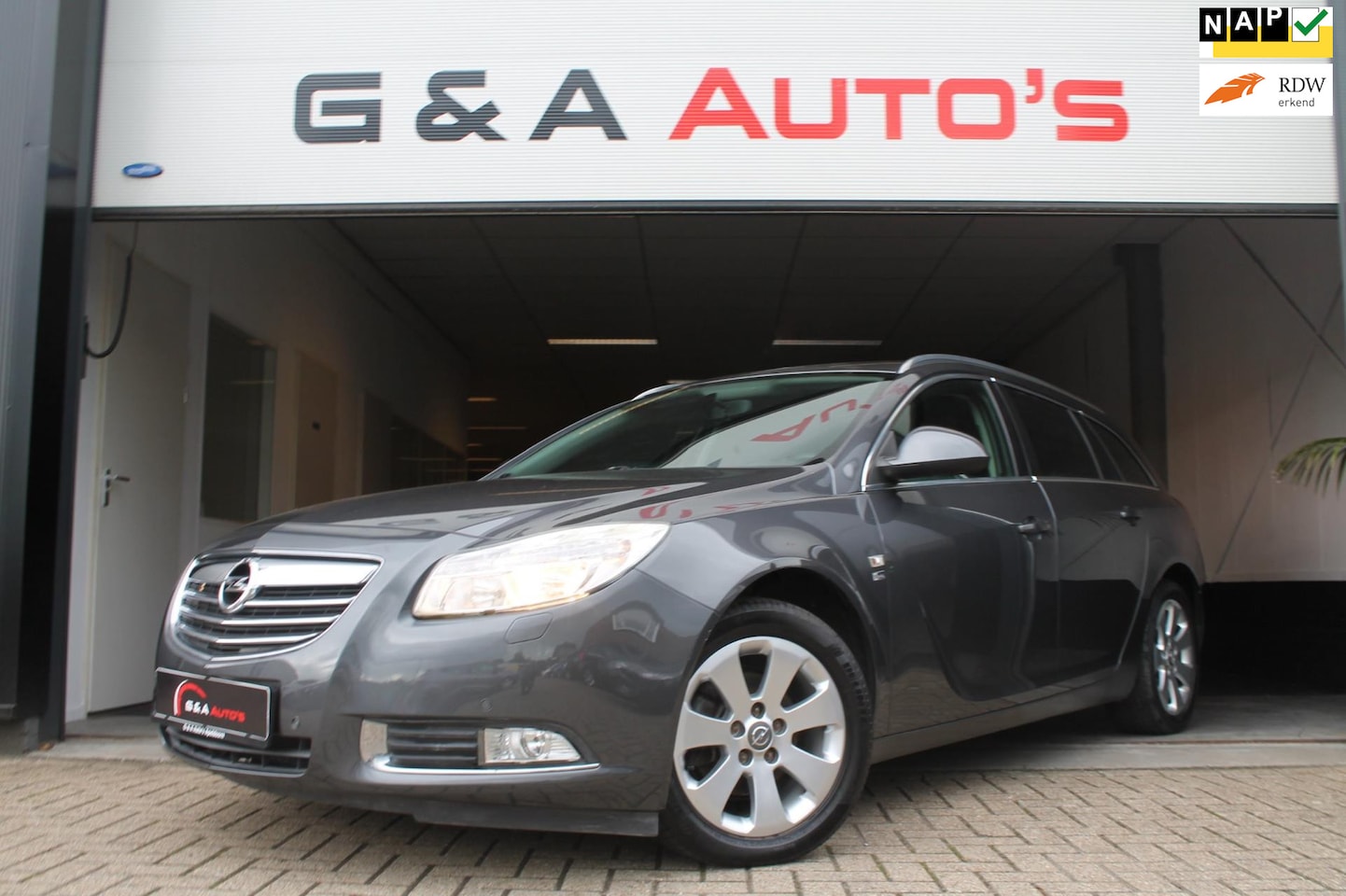 Opel Insignia Sports Tourer - 1.4 Turbo / NAVI / PDC / CRUISE CTRL / VOL - AutoWereld.nl