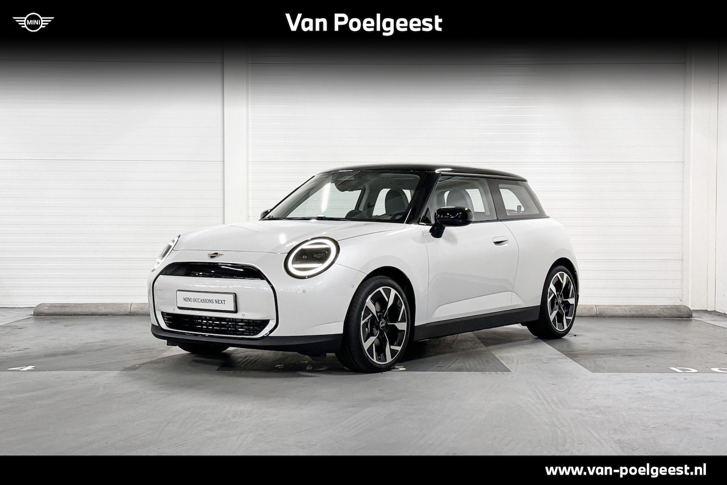 MINI Cooper - E | Classic Trim | Pakket S | 18" Slide Spoke Two-Tone - AutoWereld.nl