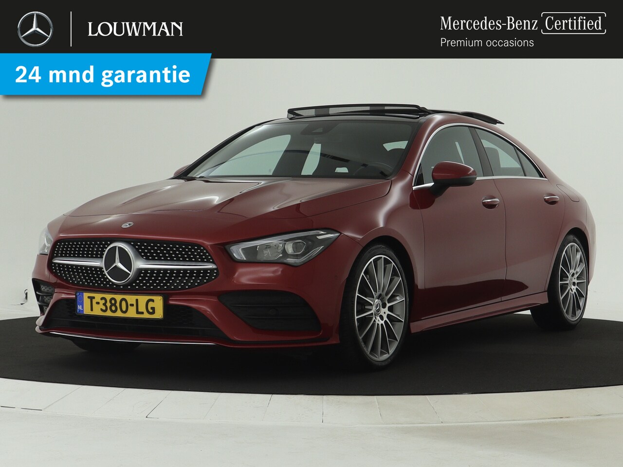 Mercedes-Benz CLA-Klasse - 200 AMG Line | Panorama Schuif-Kanteldak | AMG Styling | 19 Inch AMG Velgen | Sfeerverlich - AutoWereld.nl