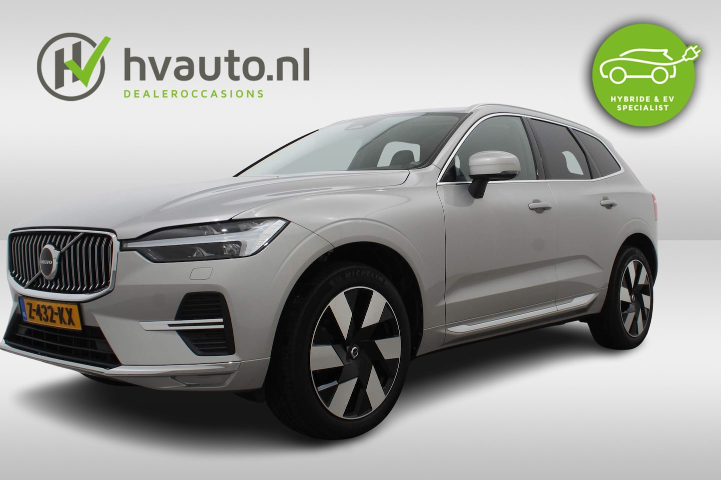 Volvo XC60 - 2.0 B4 198PK PLUS BRIGHT AUT8 | Google | BLIS | Standverwarming - AutoWereld.nl