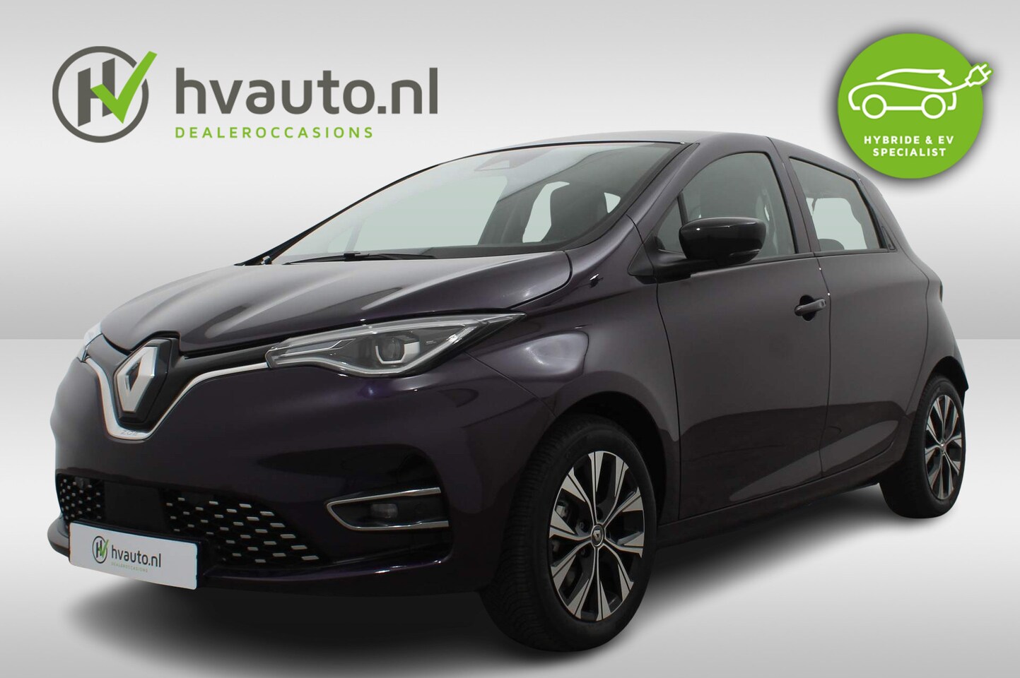 Renault Zoe - R135 ICONIC EV50 ACCUKOOP CCS | Navi | Half leer | Winterpakket - AutoWereld.nl