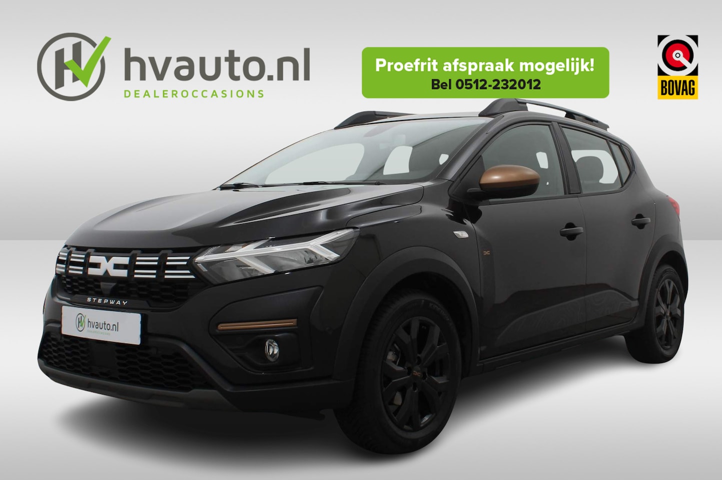 Dacia Sandero Stepway - 1.0 TCE 110PK EXTREME + | Navi | Parkeersensoren v/a | Dodehoekdetectie - AutoWereld.nl