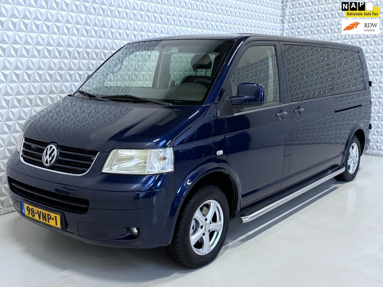 Volkswagen Transporter - 2.5 TDI Dubbel cabine AUTOMAAT (2008) - AutoWereld.nl