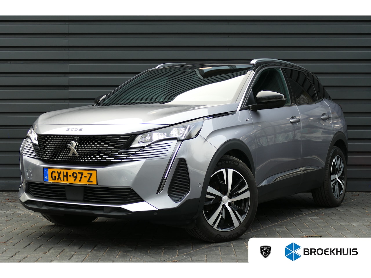 Peugeot 3008 - 1.6 PureTech GT Pack 180PK AUTOMAAT / NAVI / ALCANTARA / CLIMA / PDC / 18" LMV / CAMERA / - AutoWereld.nl