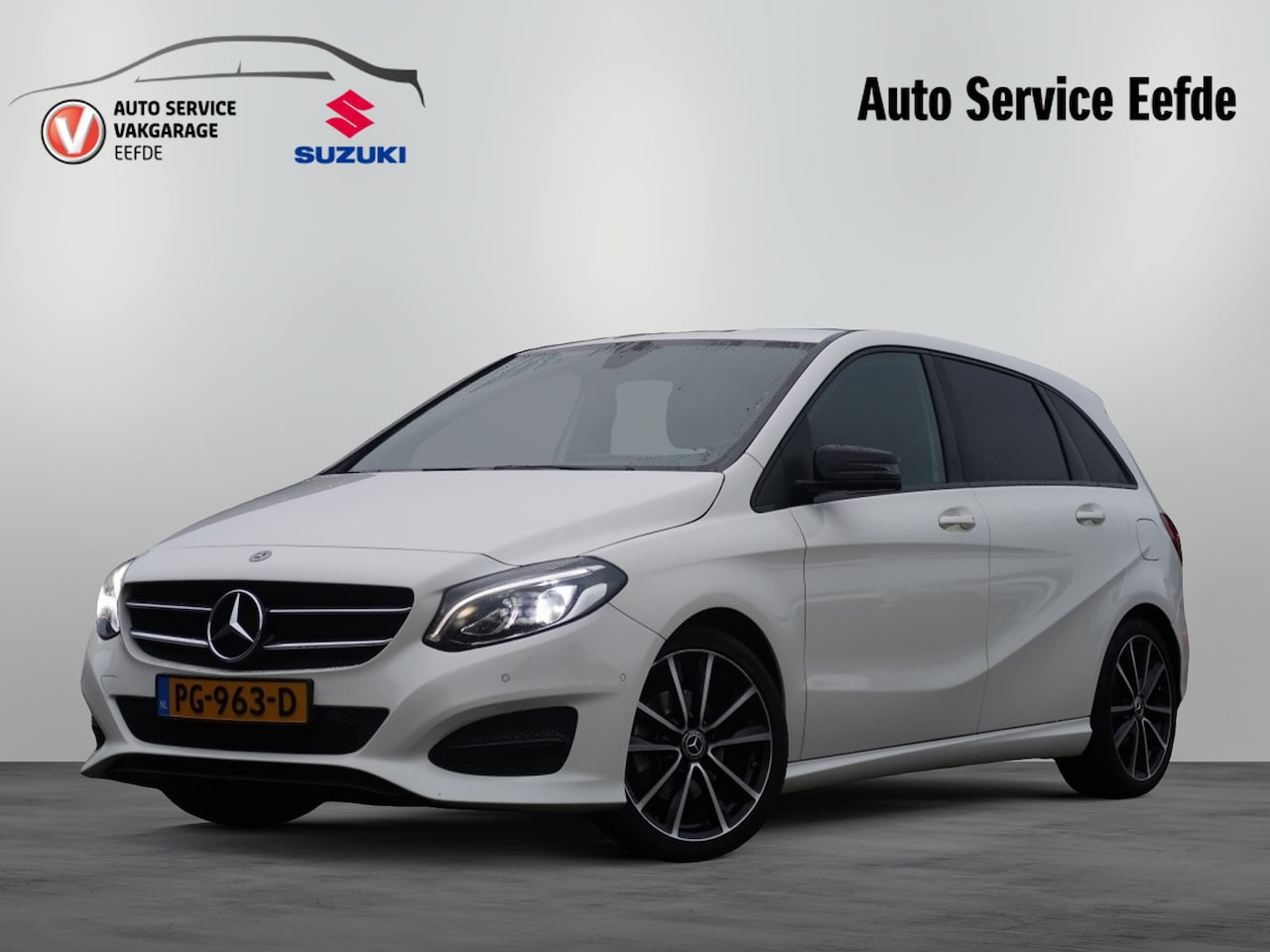 Mercedes-Benz B-klasse - 180 Business AMG / Automaat / Leer / - AutoWereld.nl