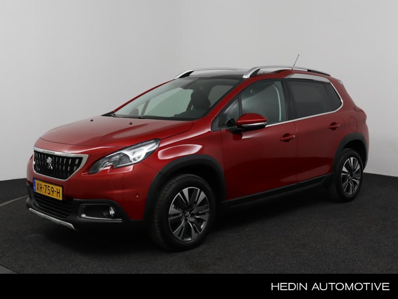 Peugeot 2008 - 1.2 130 pk Allure | Navigatie | Parkeer Camera | Cruise Control | Panorama Dak | - AutoWereld.nl