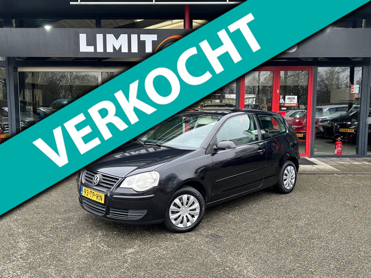 Volkswagen Polo - 1.2 Optive Airco/El.ramen/Trekhaak/Nap/Apk - AutoWereld.nl