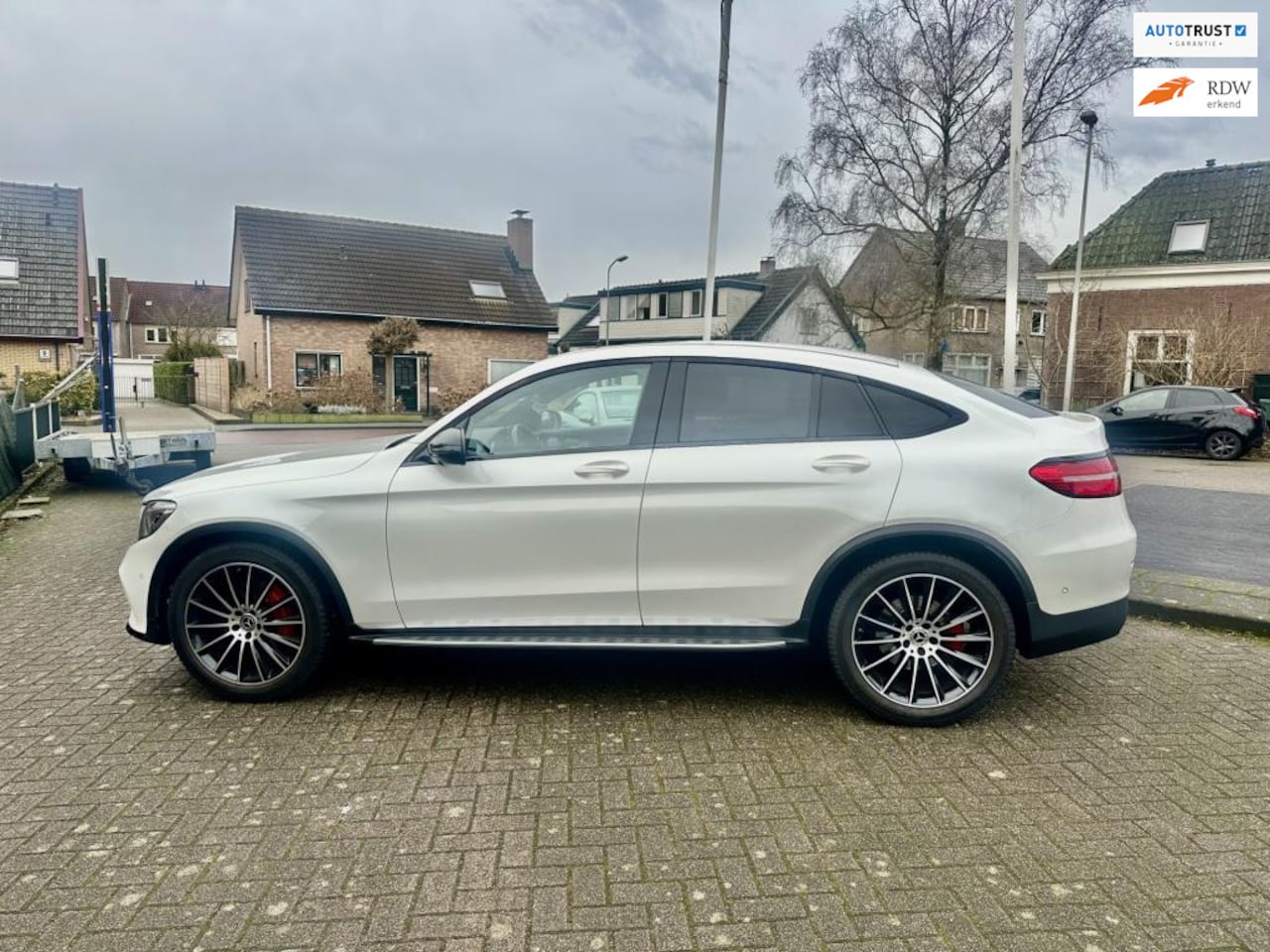 Mercedes-Benz GLC-klasse Coupé - 250 4MATIC Premium Plus 250 4MATIC Premium Plus - AutoWereld.nl