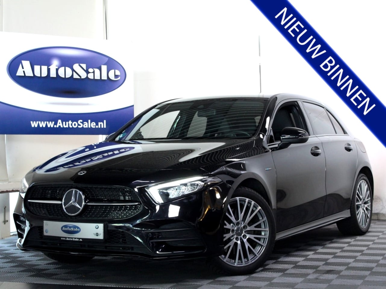 Mercedes-Benz A-klasse - 250e AMG CARPLAY 57000 km SFEER CARPLAY LEDER/ALCNTRA DAB '21 - AutoWereld.nl