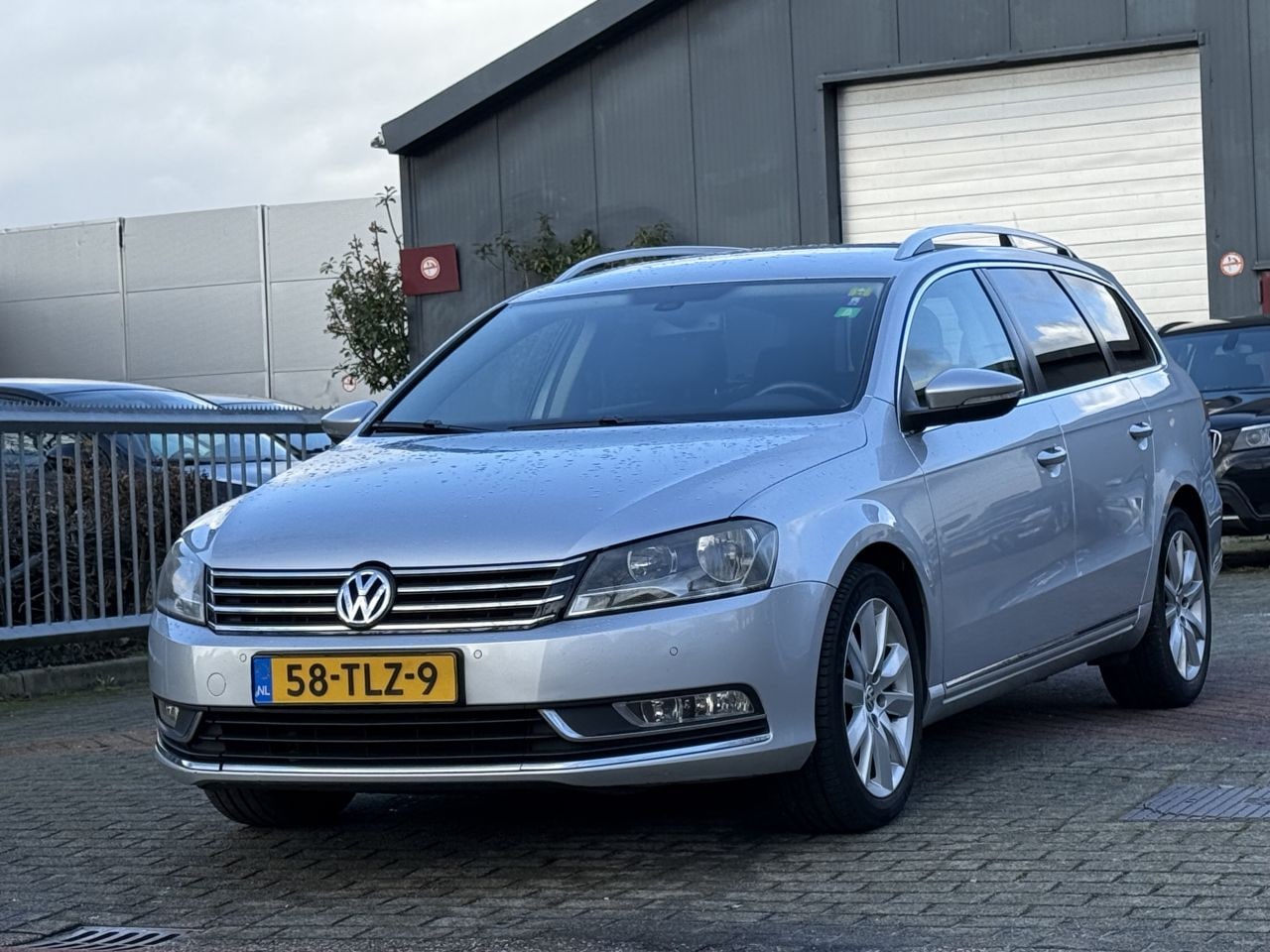 Volkswagen Passat Variant - 2.0 TDI Navi Clima 140 PK - AutoWereld.nl