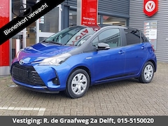 Toyota Yaris - 1.5 Hybrid Active Bi-Tone | Navigatie | Climate control | Camera | Cruise Control | Privac