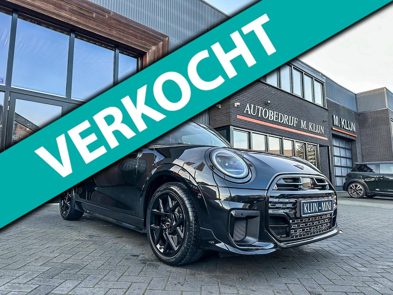 MINI Cooper S - Mini 2.0 John Cooper Works F1 aut 204pk Nw model/pano/camera/head up - AutoWereld.nl