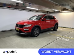 Volkswagen T-Roc - 1.0 TSI Style 115 pk | Navigatie | Parkeersensoren | Adaptieve cruise control | Autom. air