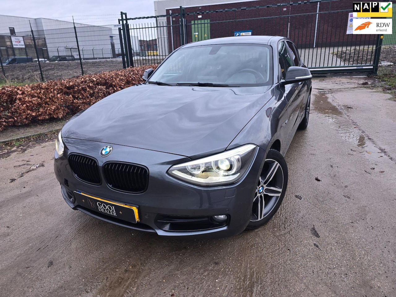 BMW 1-serie - 116i Business SPORT XENON NAVI NAP - AutoWereld.nl