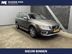 Volvo XC70 - 2.4 D5 AWD Momentum | Aut | Stoelverwarming | Leder | Camera | Elektrische Achterklep | Tr