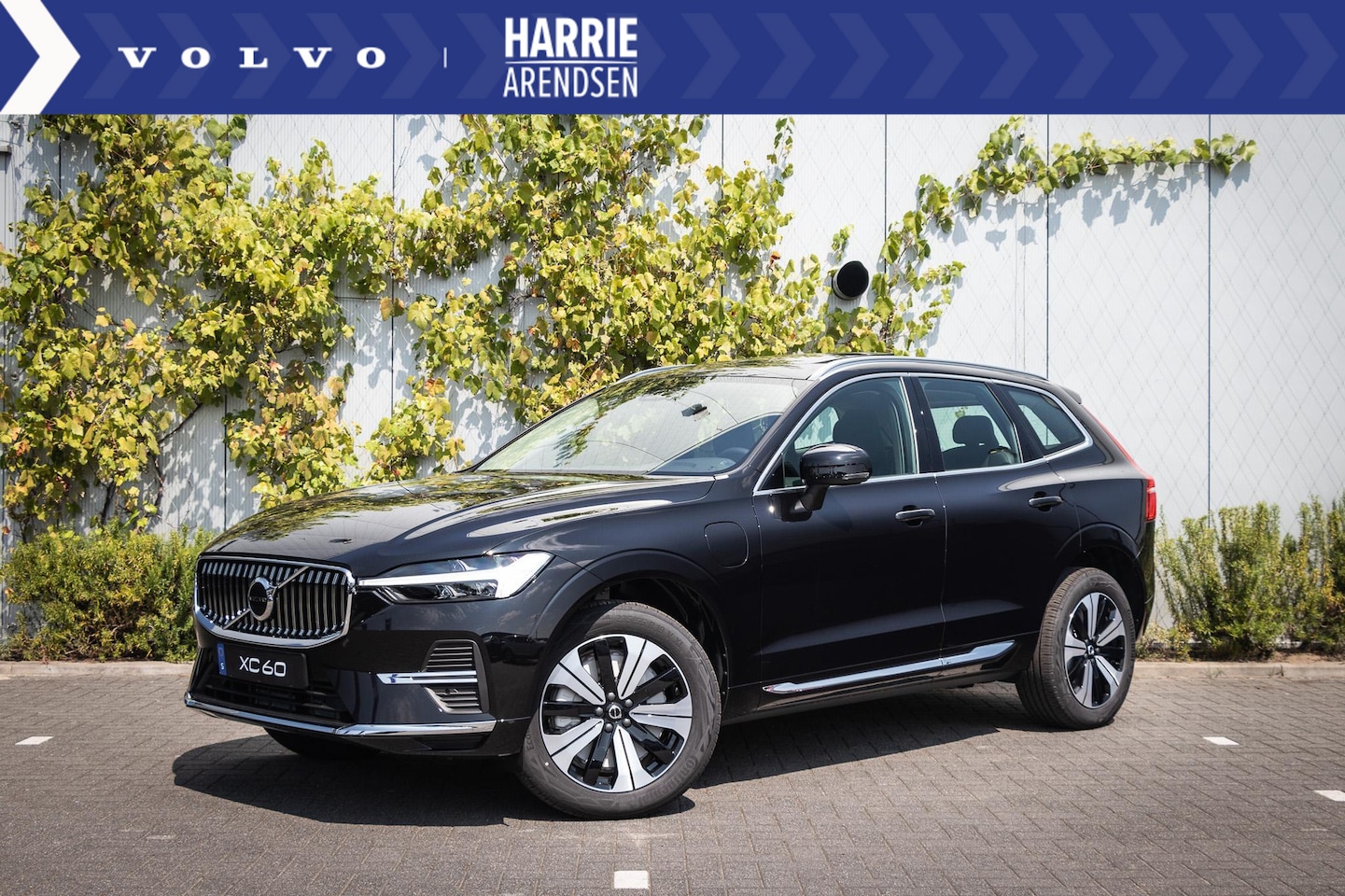 Volvo XC60 - Recharge T6 AWD Plus Bright | Adaptieve Cruise Control | Harman Kardon audio | Schuif-/kan - AutoWereld.nl