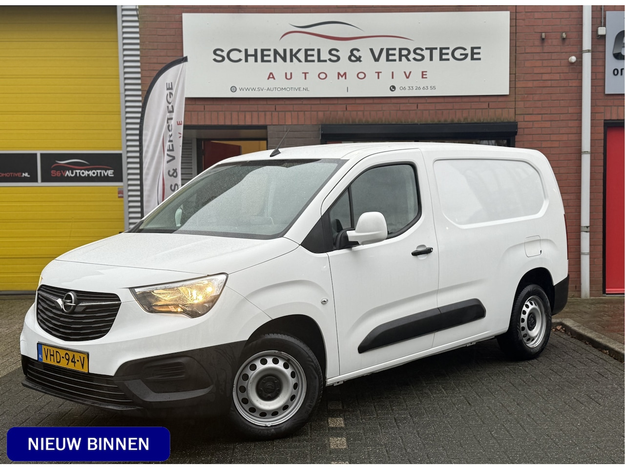 Opel Combo - 1.5D L2H1 Edition / Zeer Netjes / Apple / PDC / Nav - AutoWereld.nl