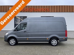 Mercedes-Benz Sprinter - 317 1.9 CDI L2H2 automaat / ingerichte laadruimte / trekhaak 3500 kg