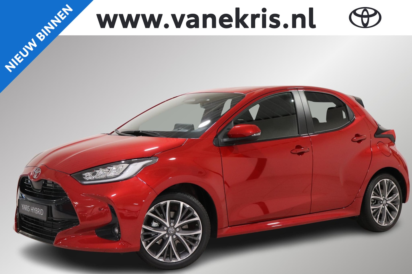 Toyota Yaris - 1.5 Hybrid 130 Executive, BSM, Stuur & Stoelverwarming, Parkeersensoren voor en achter, Ap - AutoWereld.nl