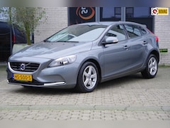 Volvo V40 - 1.5 T2 Kinetic 122PK AUT. CRUISE, NAVI, CLIMA, PARKEERSENSOREN, NL AUTO, NAP