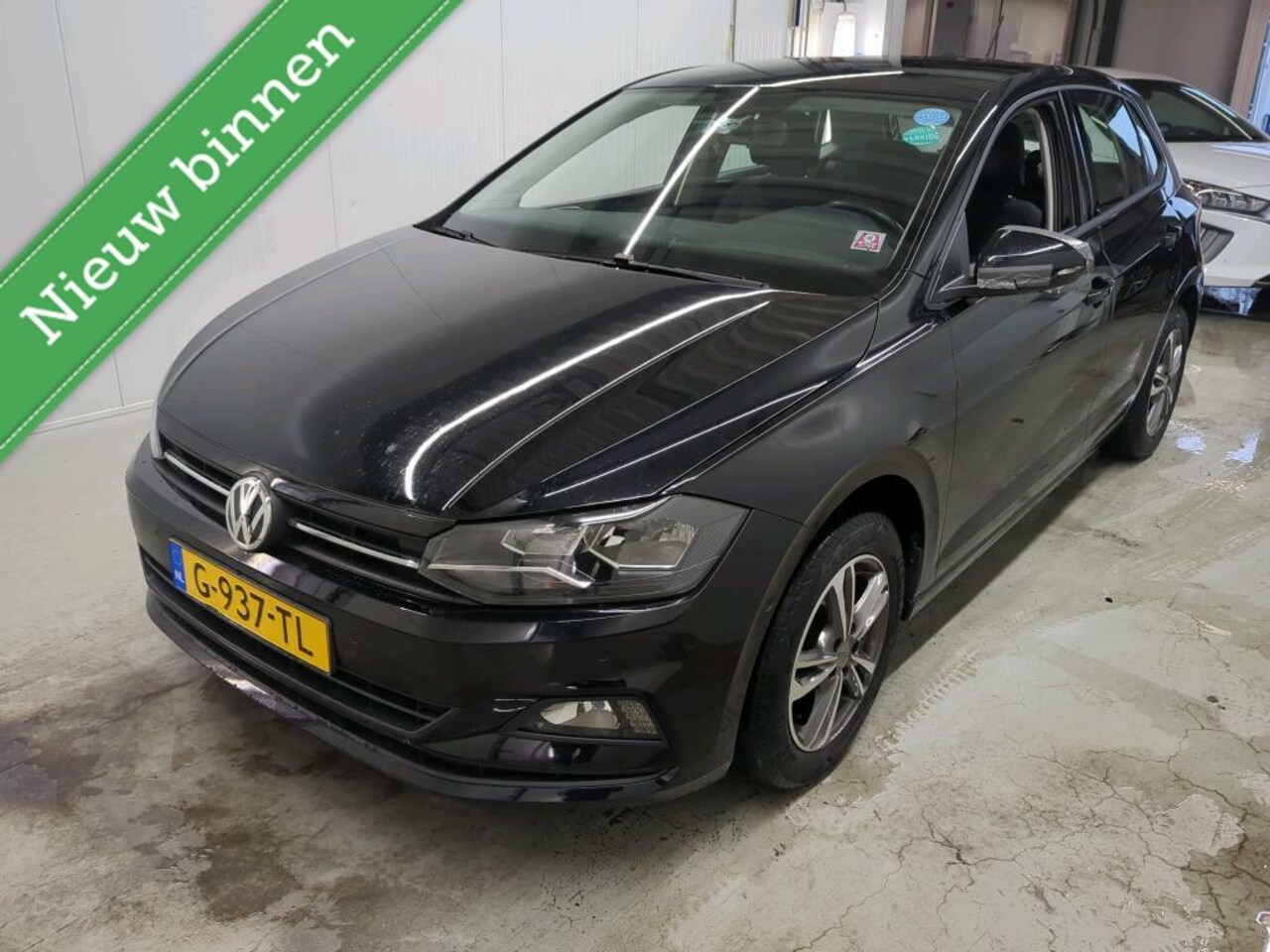 Volkswagen Polo - 1.0 TSI Comfortline Business | Navi | Camera | Climate Control | - AutoWereld.nl