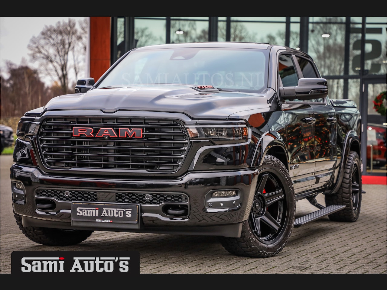 Dodge Ram Pick Up - NIGHT PREMIUM | BOM VOL + 14.4 INCH SCHERM | LUCHTVERING | HUD | HURRICAN 420PK 636 Nm | P - AutoWereld.nl