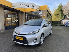 Toyota Yaris - 1.5 Full Hybrid Dynamic Automaat Climate Control Camera Panodak