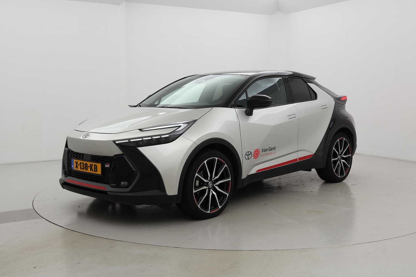 Toyota C-HR - 2.0 High Power Hybrid GR SPORT Première Edition 2.0 High Power Hybrid GR SPORT Premiere Edition - AutoWereld.nl