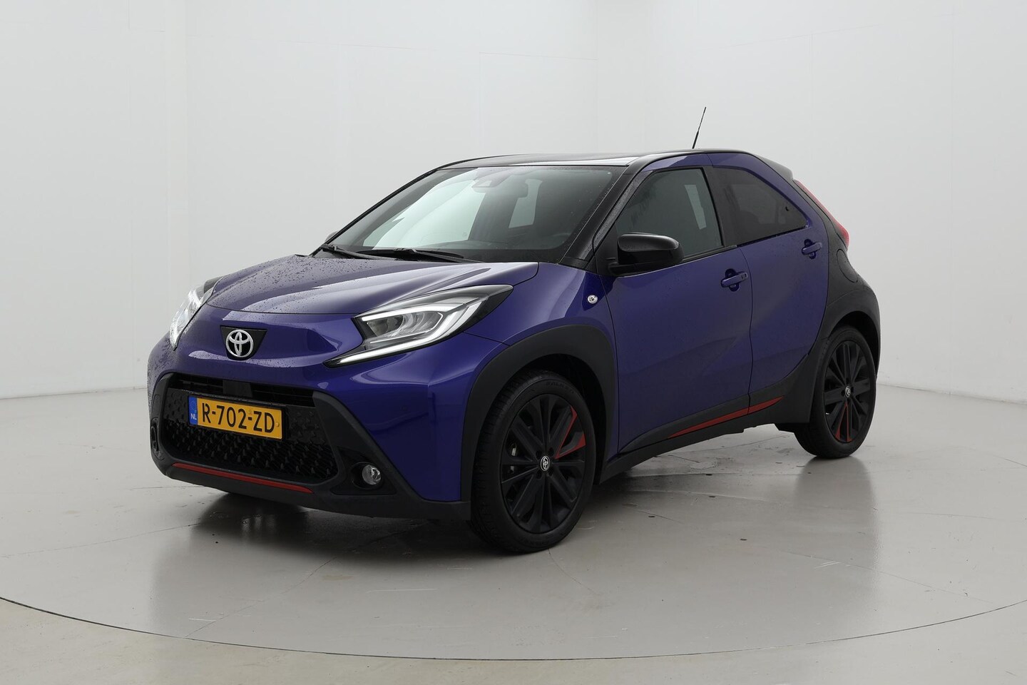 Toyota Aygo X - 1.0 VVT-i MT Premium JBL Stoelverwarming Navigatie - AutoWereld.nl