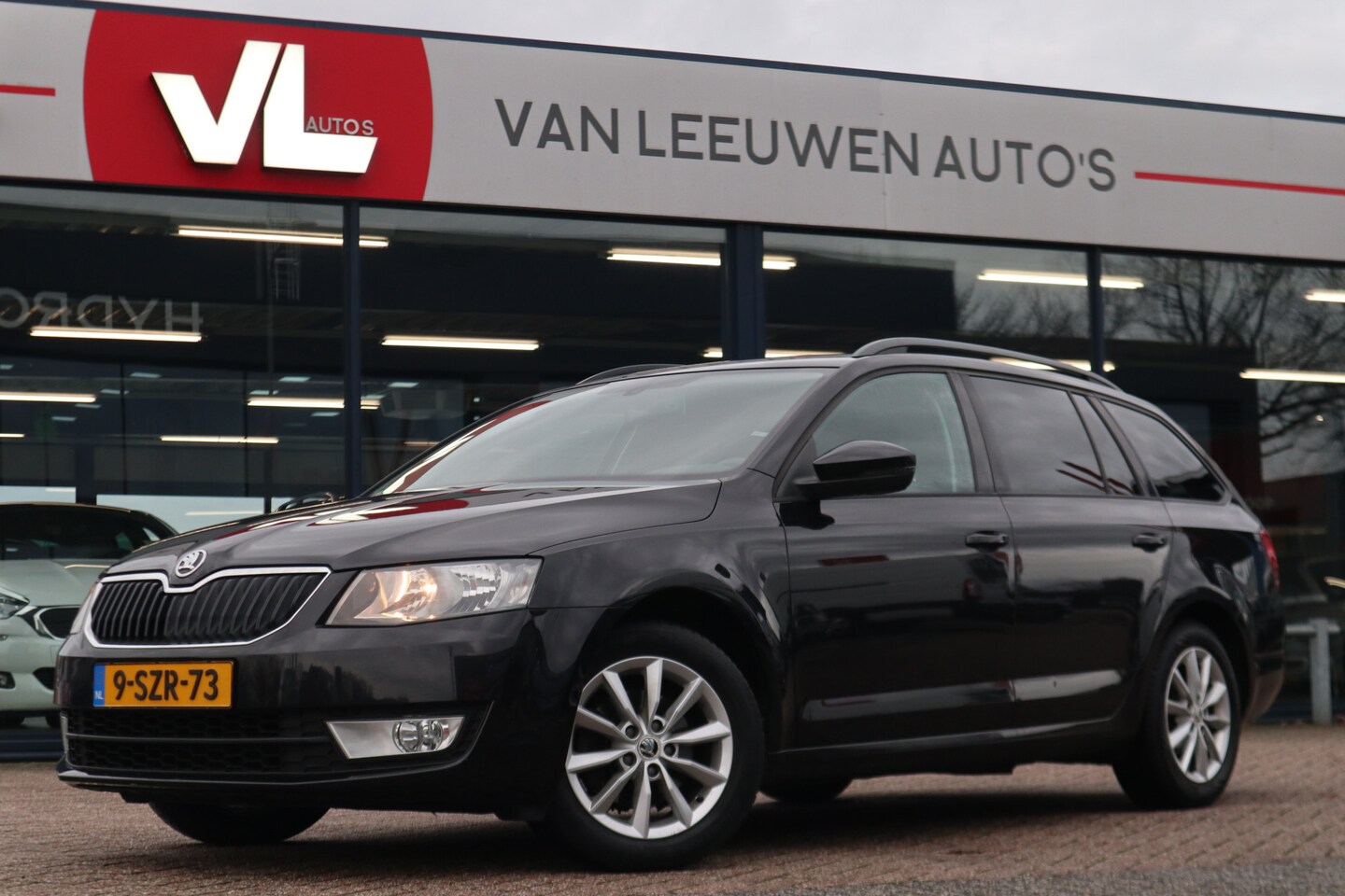 Skoda Octavia Combi - 1.6 TDI Greentech Ambition Businessline | Cruise | Navi | Sensoren | - AutoWereld.nl