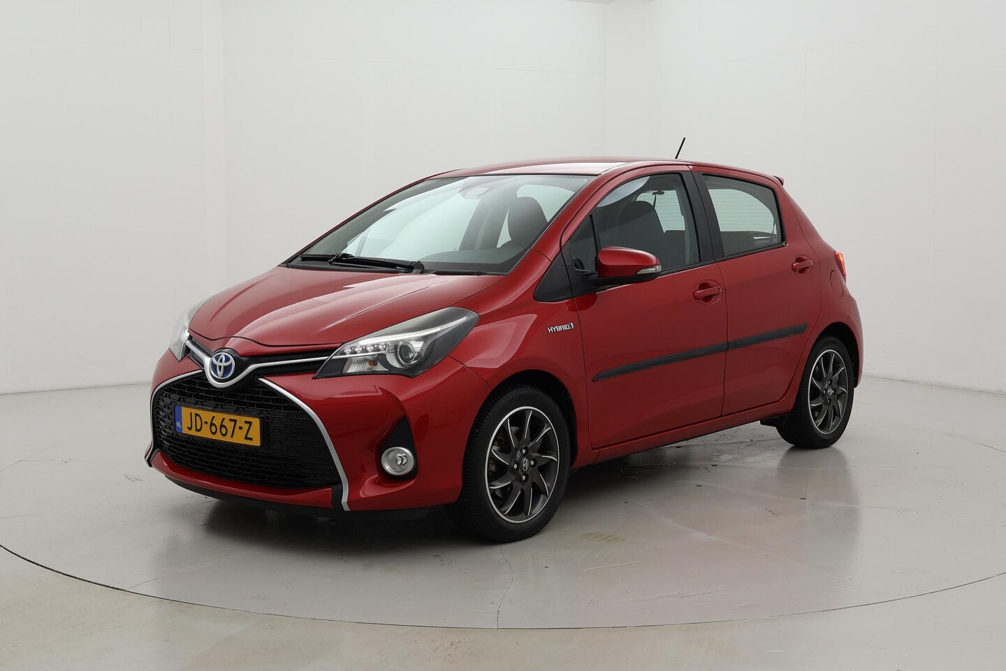 Toyota Yaris - 1.5 Hybrid Dynamic Navigatie - AutoWereld.nl