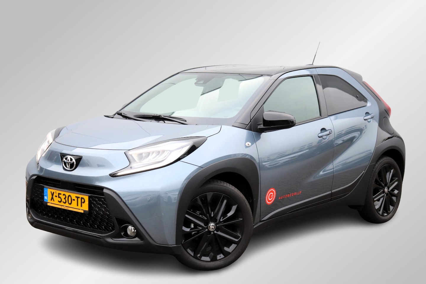 Toyota Aygo X - 1.0 VVT-i S-CVT Premium 1.0 VVT-i S-CVT Premium - AutoWereld.nl