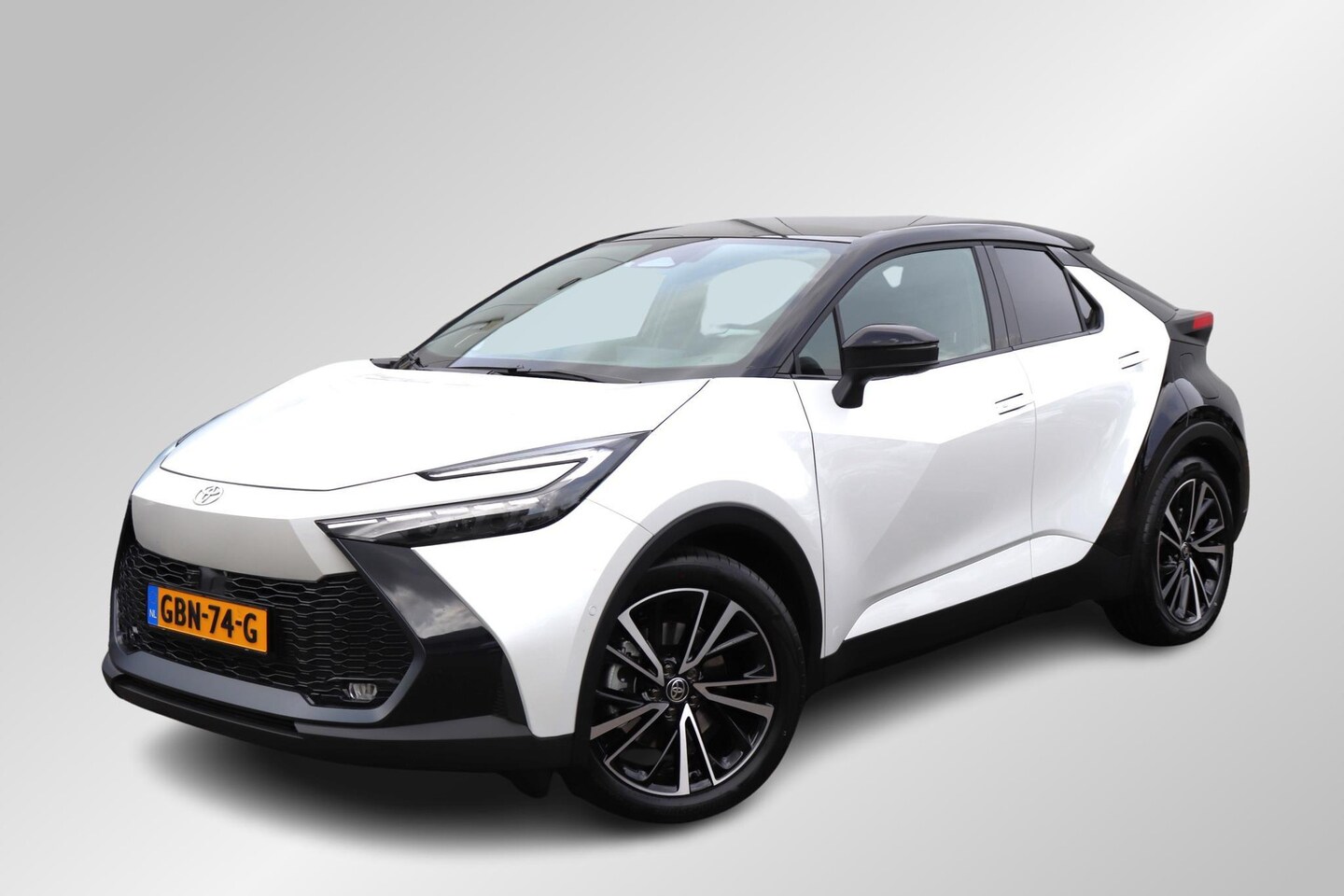 Toyota C-HR - 2.0 Plug-in Hybrid 220 Première Edition - AutoWereld.nl