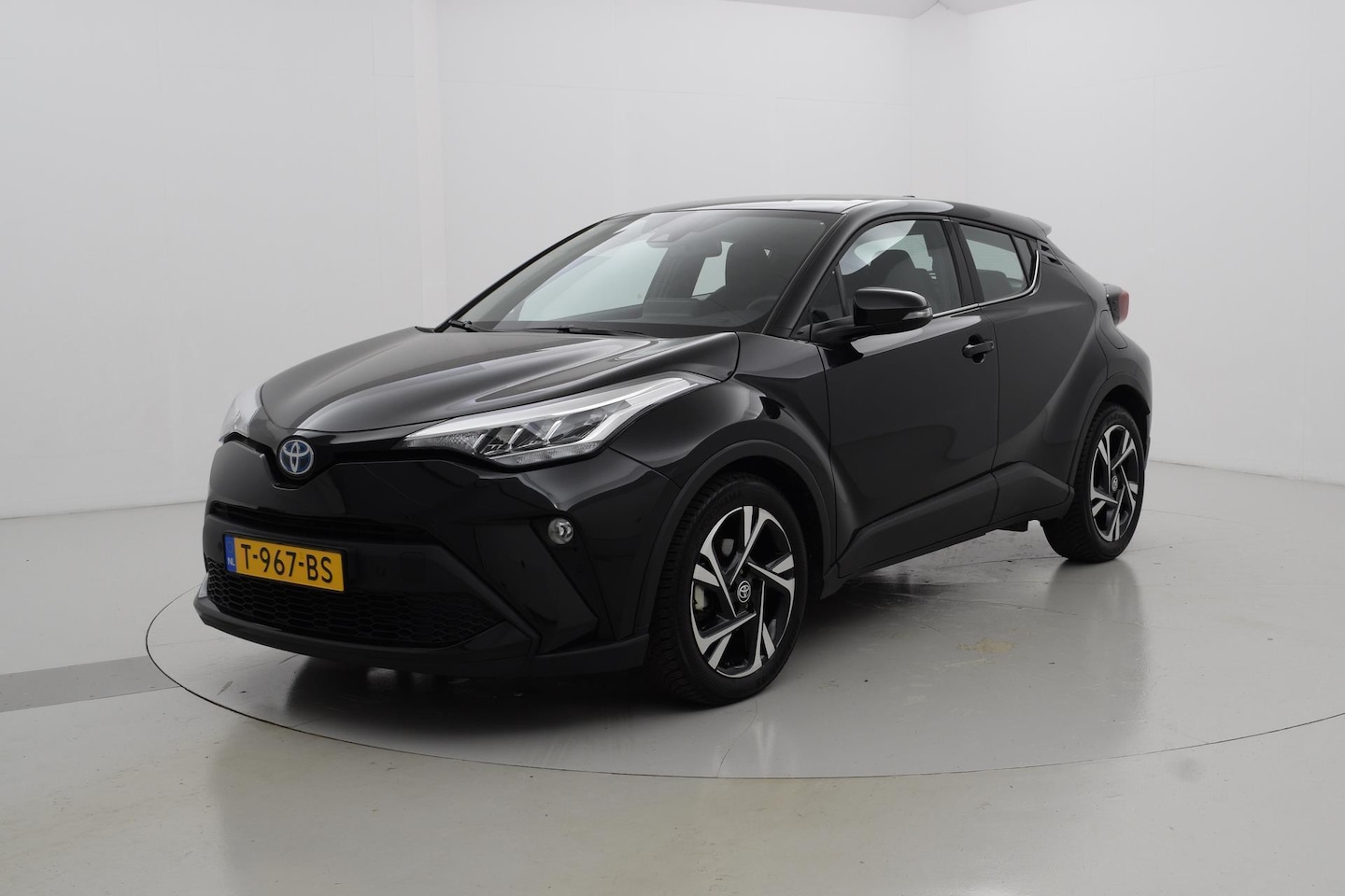 Toyota C-HR - 1.8 Hybrid Dynamic BSM Apple\Android Automaat - AutoWereld.nl