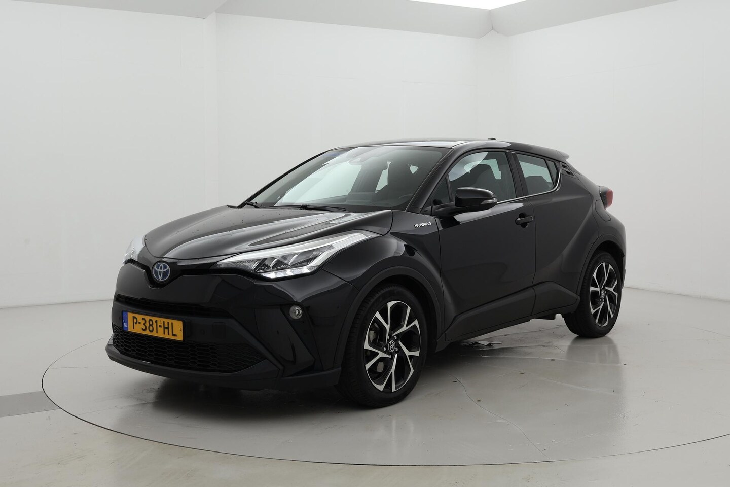 Toyota C-HR - 1.8 Hybrid Dynamic Apple/Android Automaat - AutoWereld.nl