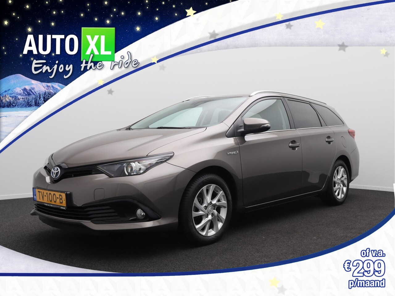 Toyota Auris Touring Sports - 1.8 Hybrid Dynamic Camera Climate Navi LED - AutoWereld.nl