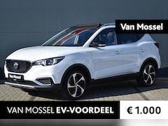 MG ZS - EV Luxury 45 kWh 143pk | Leder | Panorama-dak | Stoelverwarming | Navigatie | Apple Carpla