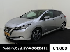 Nissan LEAF - Tekna 40 kWh | Navigatie | Cruise Control | Climate Control | Parkeersensoren | Licht & Re