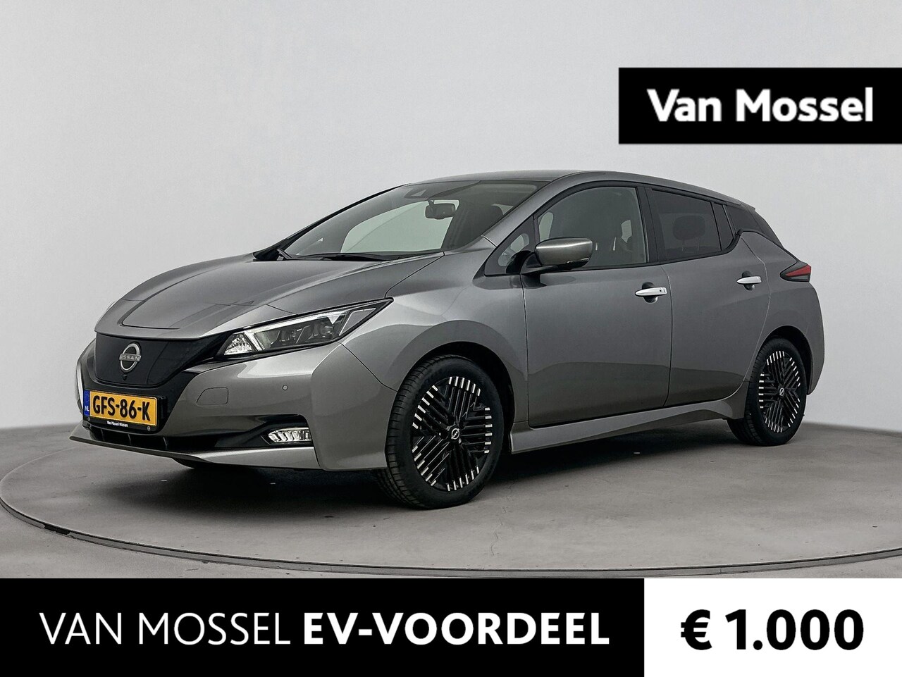 Nissan LEAF - N-Connecta 39 kWh | Navigatie | Stoelverwarming | - AutoWereld.nl