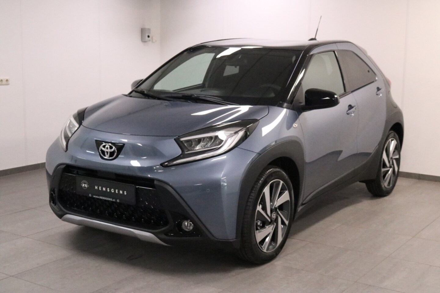 Toyota Aygo X - 1.0 VVT-i S-CVT envy | Automaat | Snel rijden! - AutoWereld.nl