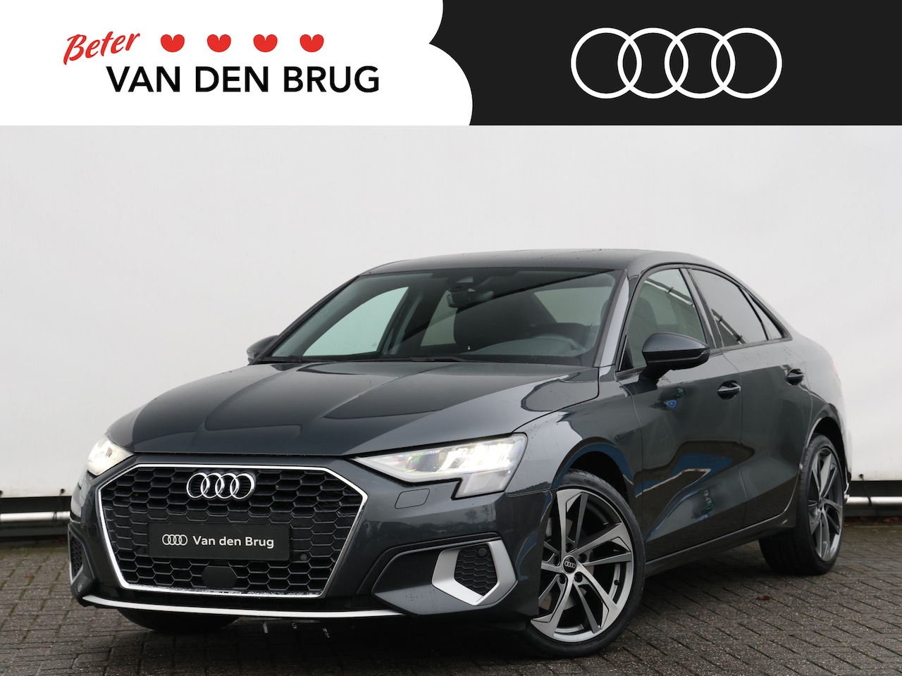 Audi A3 Limousine - 30 TFSI Advanced edition 110pk S tronic | 19" Velgen | Stoelverwarming | Apple Carplay - AutoWereld.nl