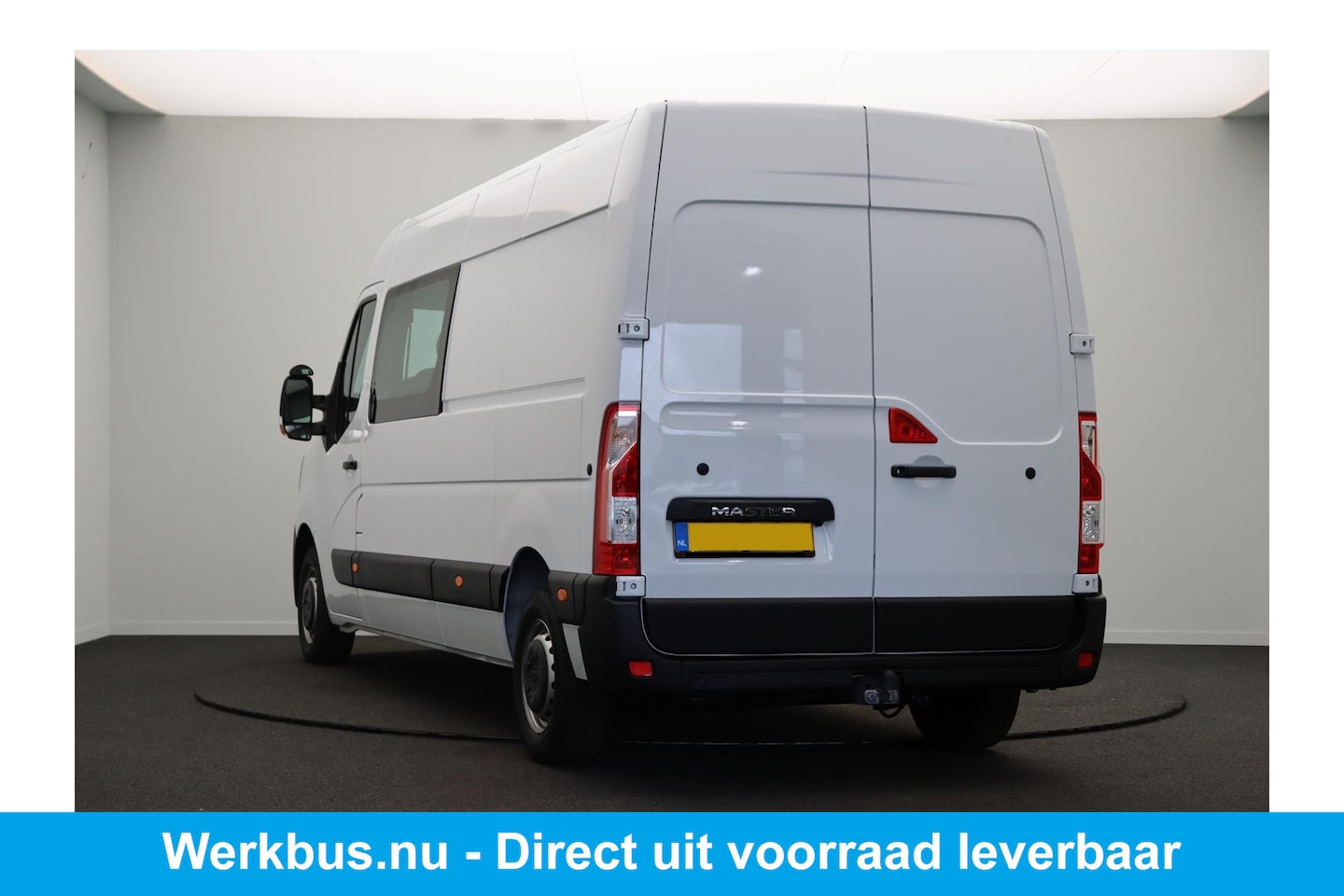 Renault Master - T35 2.3 dCi 135 L3H2 DC Comfort Dubbele Cabine inclusief Betimmering - AutoWereld.nl