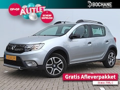 Dacia Sandero Stepway - 1.0 TCe 100 Bi-Fuel SL 15th Anniv. Trekhaak / Parkeersensoren + Camera / Navigatie / Clima