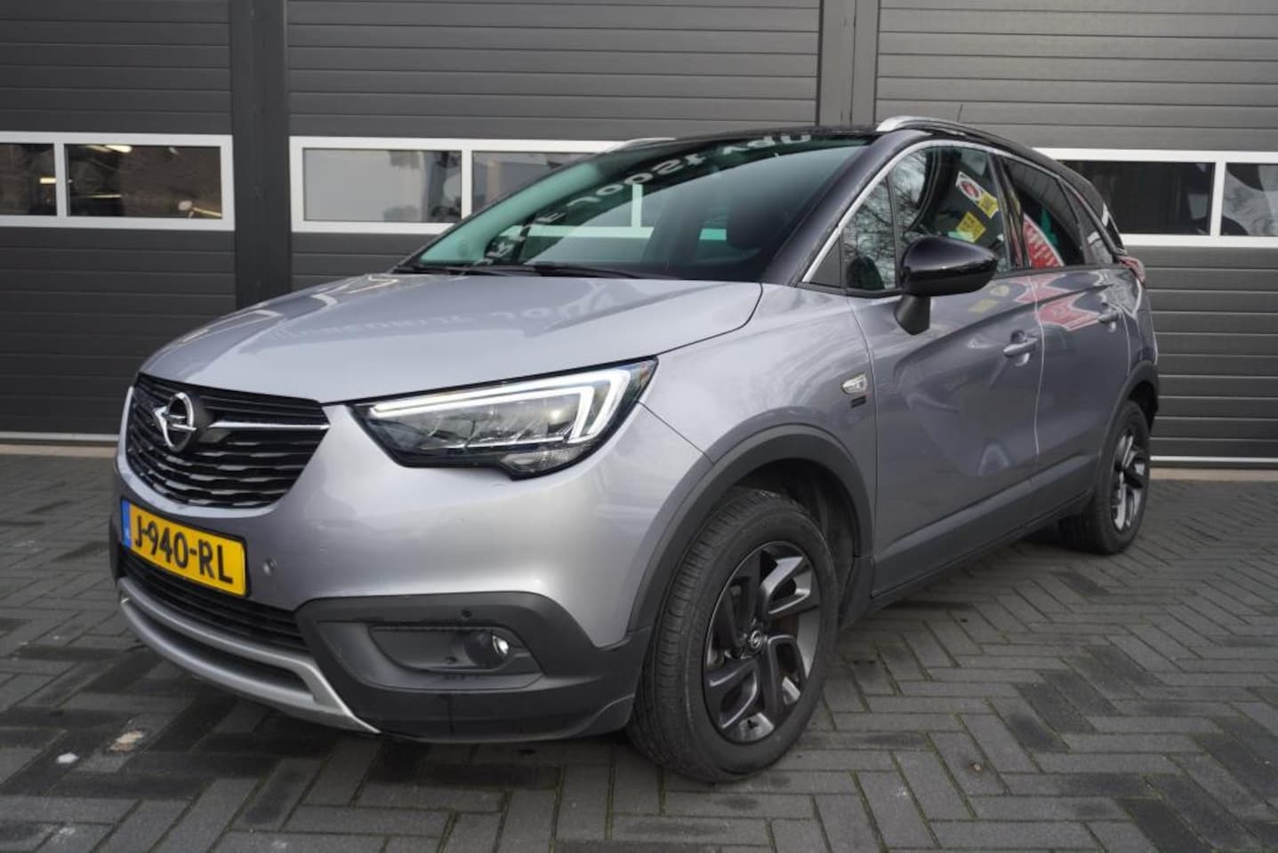 Opel Crossland X - 1.2 Turbo Aut/Airco/Camera/CC/Navi - AutoWereld.nl