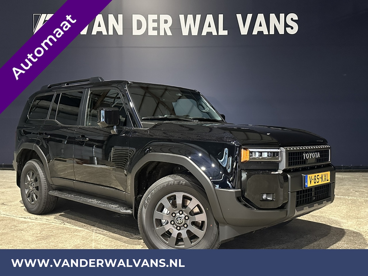 Toyota Land Cruiser - 2.8 D-4D 206pk Automaat Full Option Black Edition 4x4 **BPM VRIJ** Euro6 Airco | 3500kg tr - AutoWereld.nl