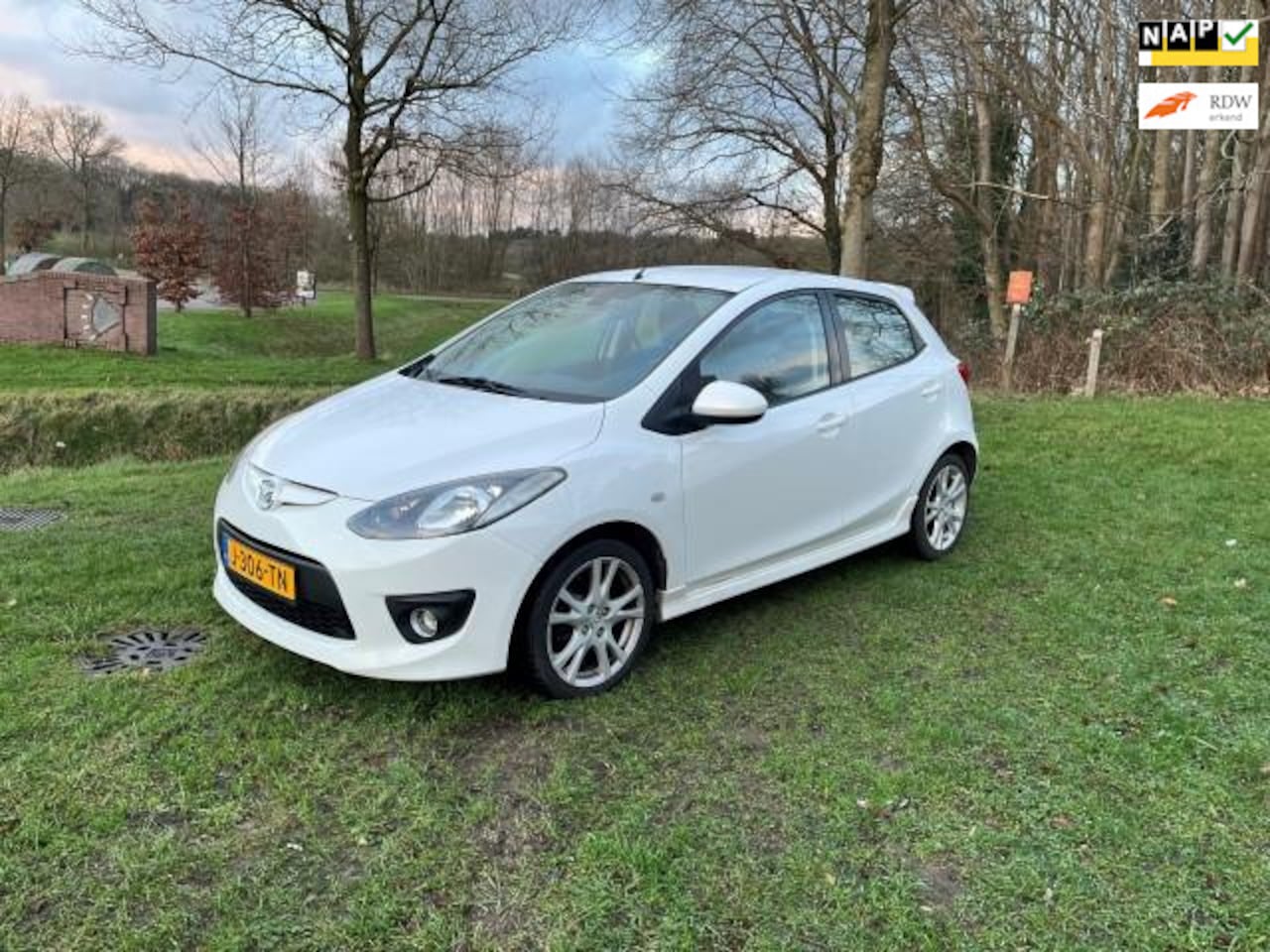 Mazda 2 - 1.5 GT-M 1.5 GT-M - AutoWereld.nl