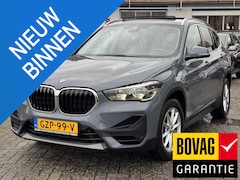 BMW X1 - sDrive18i High Executive PANO | LEER | KLIMA | BOVAG