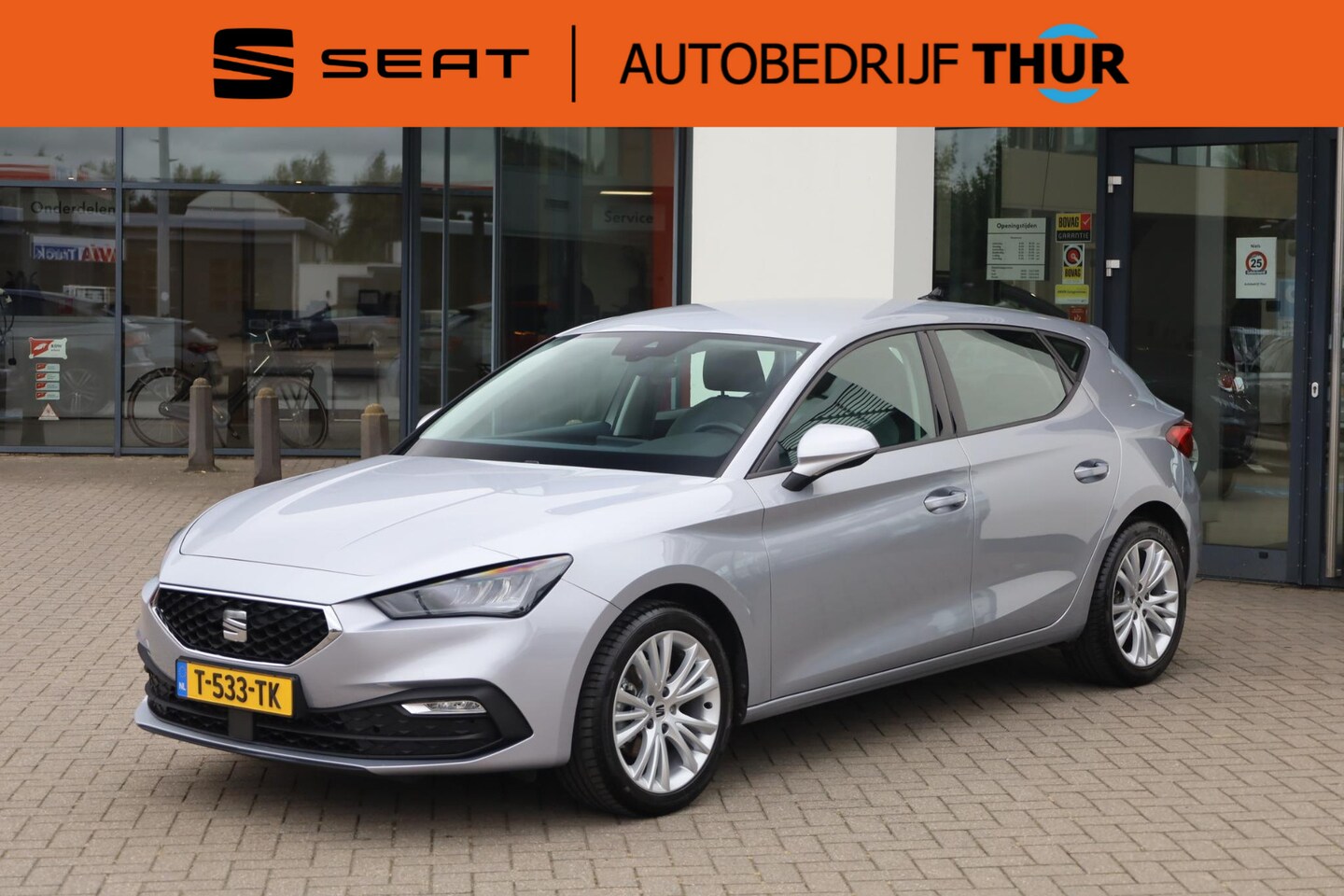 Seat Leon - 1.0 TSI Style 17" LMV airco (automatisch), Apple Carplay/Android Auto, cruise control, key - AutoWereld.nl